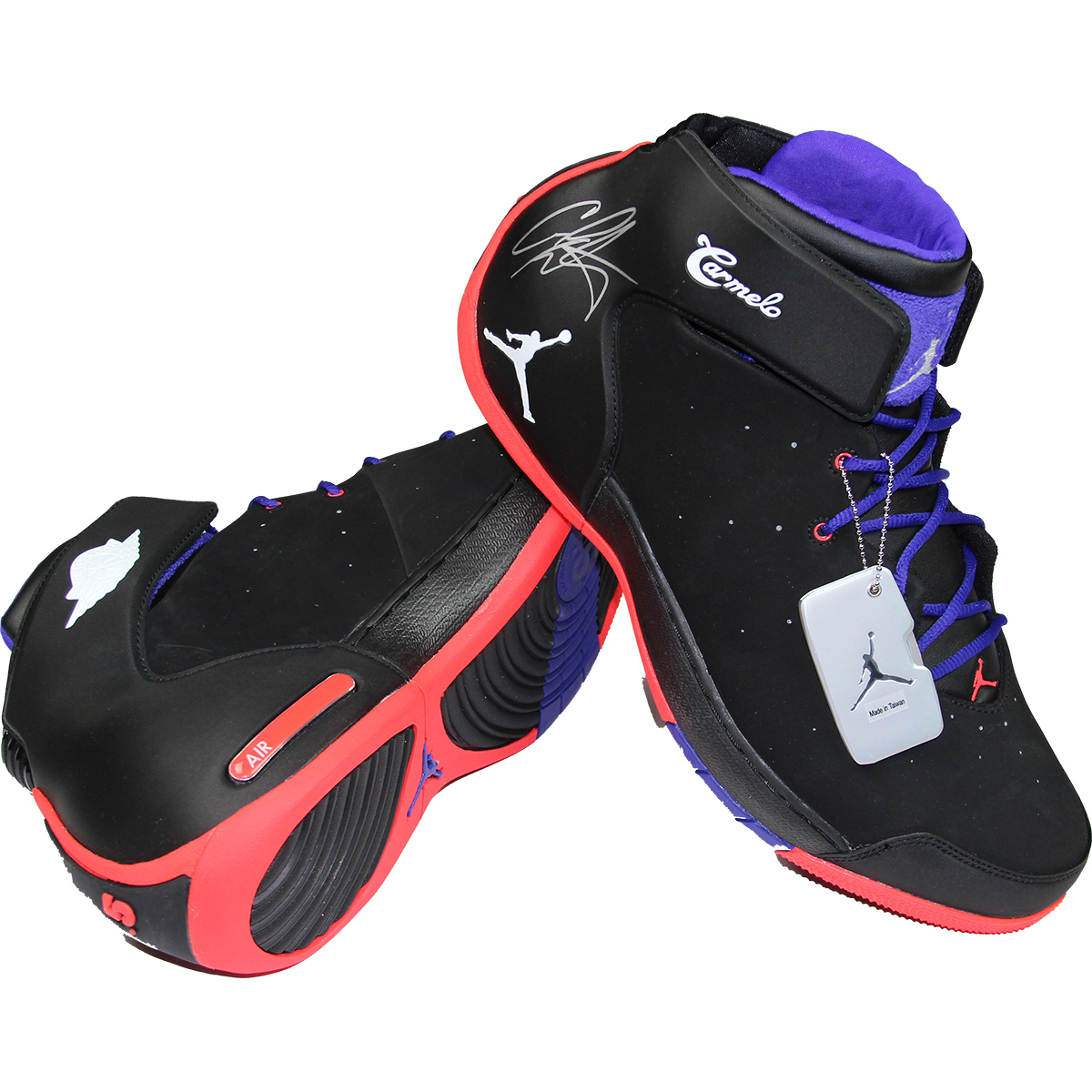 Carmelo Anthony Game Worn Autographed Jordan Melo 1.5