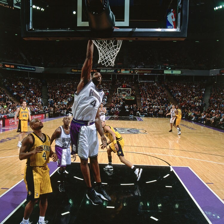 Chris Webber wearing the Reebok Answer 3, scores a career high 51 points.