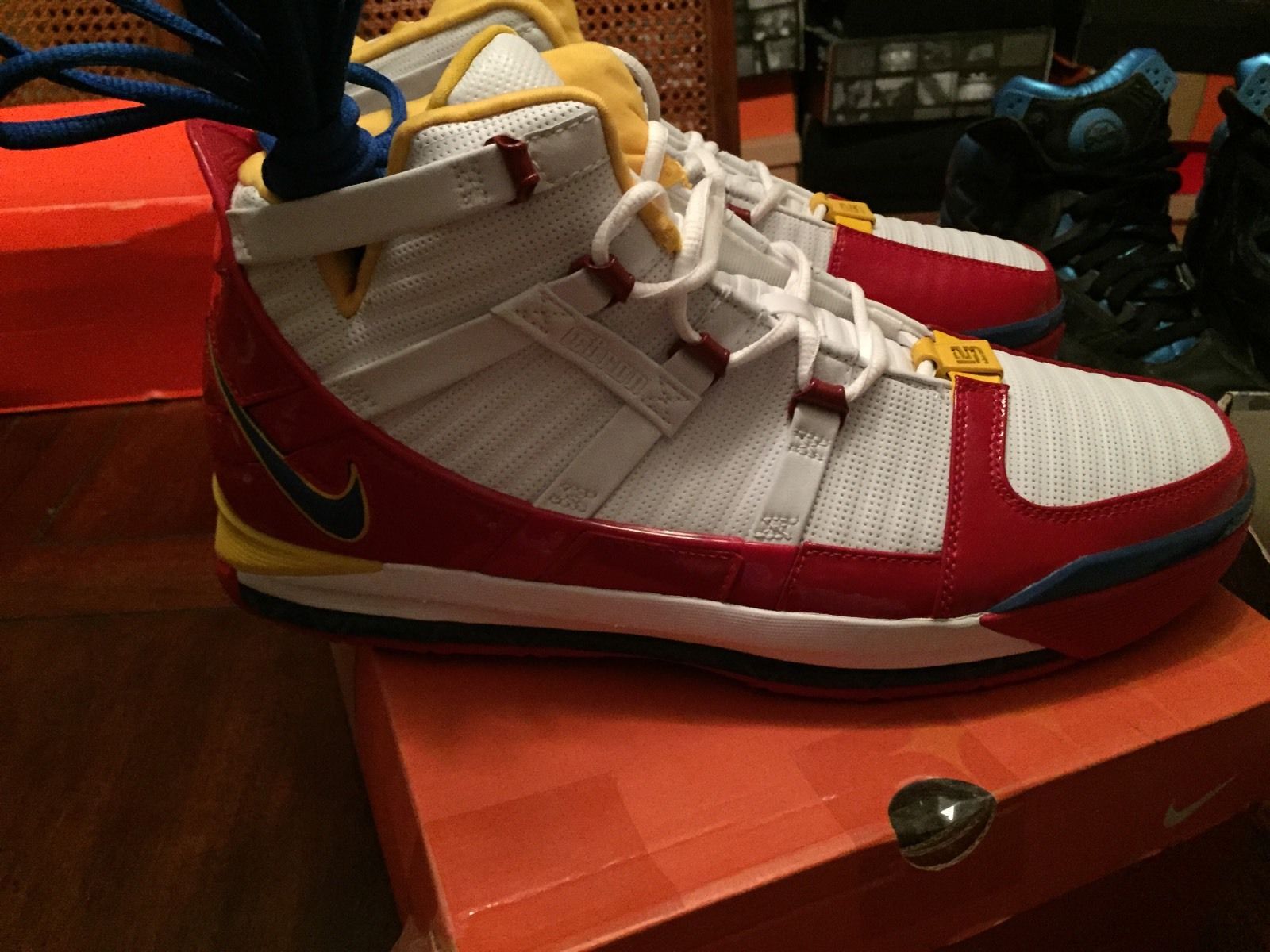 Nike LeBron 3 Superman Alternative Colorway