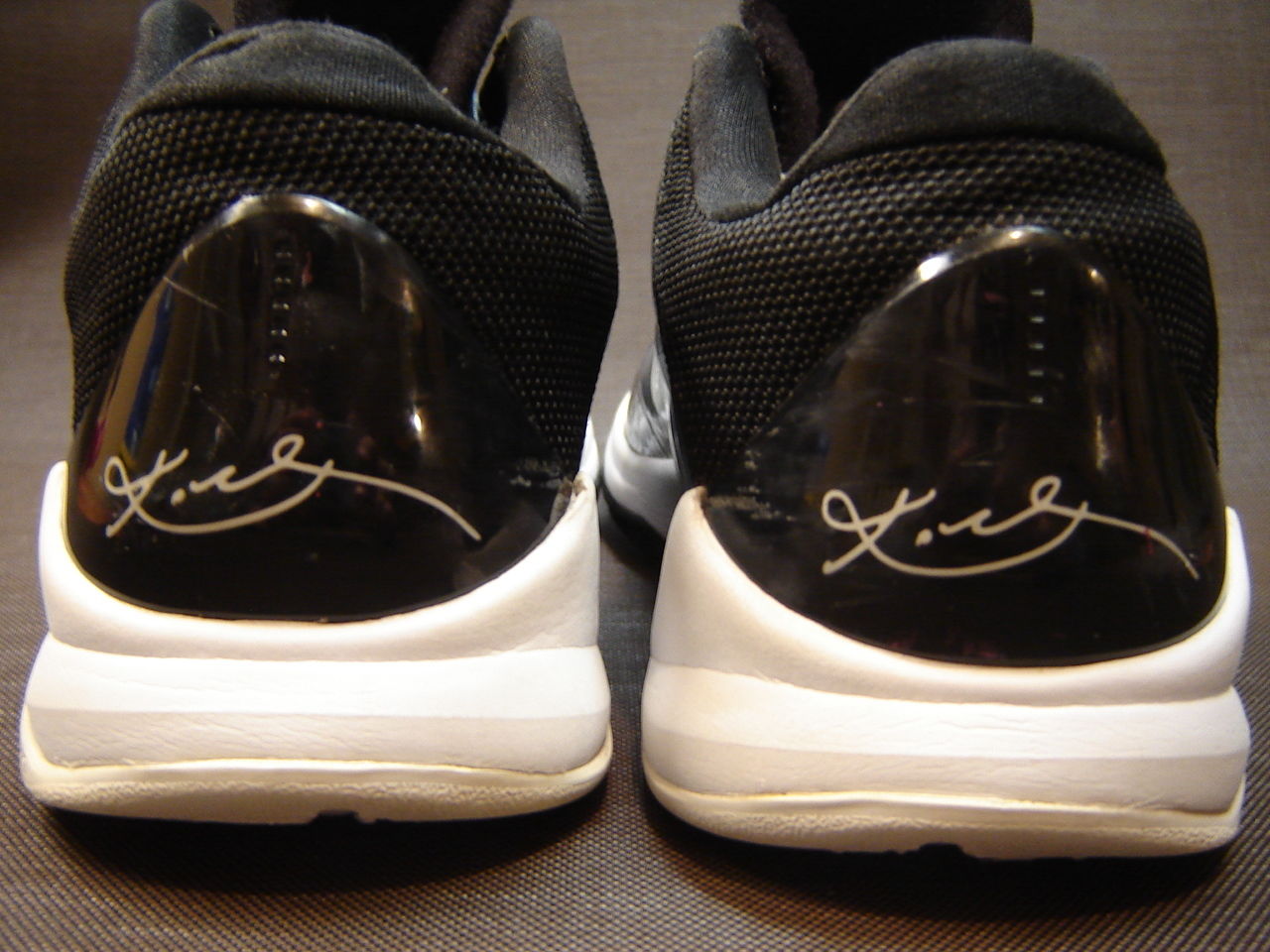Nike Kobe 5 "Final Four" Promo Sample