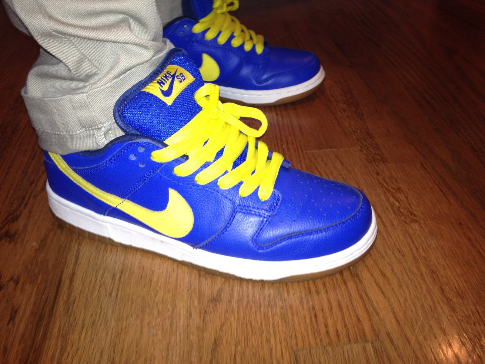 Throwback Thursday: Nike SB Dunk Low Pro “Boca Jr”