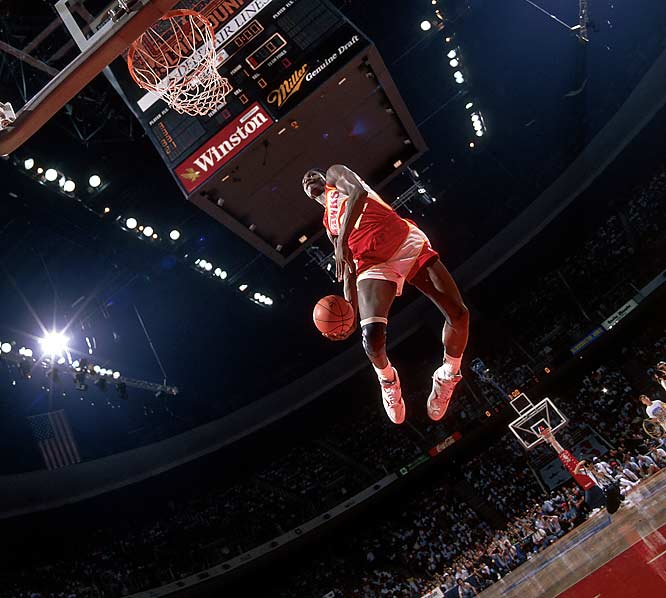 The Human Highlight Film – Dominique Wilkins Wins the 1986 NBA Scoring Title