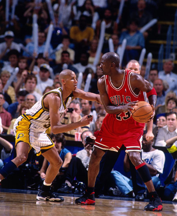 The Anniversary of Jordan's 5th MVP Award - Sneaker History