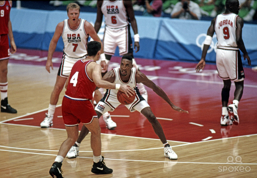 Pippen in Air Flight Light 2 Olympics
