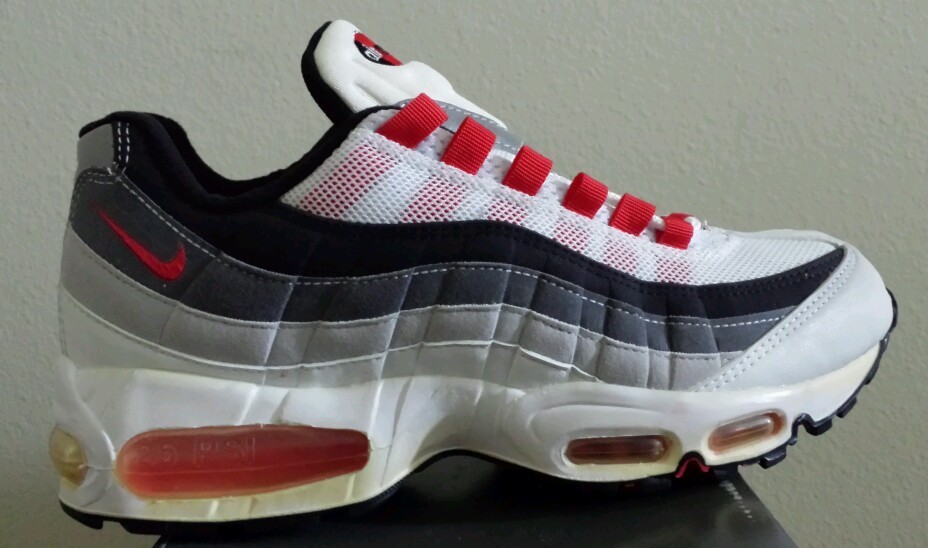Nike Air Max 95 "Comet"