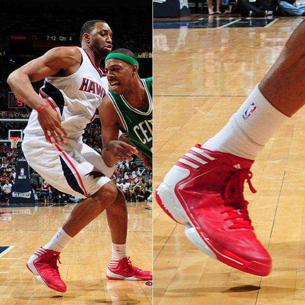 Tracy McGrady wearing the adidas adizero Crazylight 2 in 2012