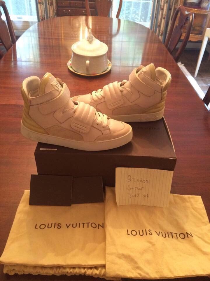 Louis Vuitton x Kanye West Collection For Sale