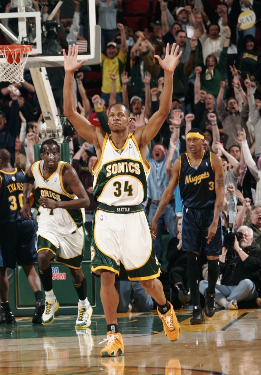 Ray Allen’s Jordan XX1 Yellow Suede PE Up For Auction