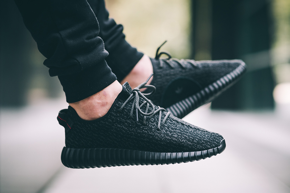 adidas Yeezy Boost Low Black