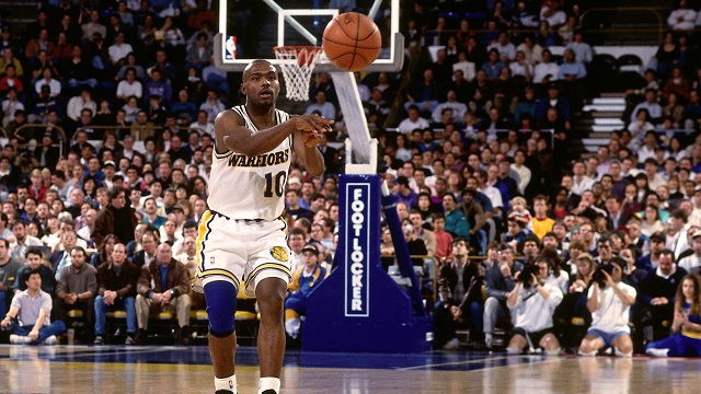 Today in Sneaker History: Hardaway Loses His Way