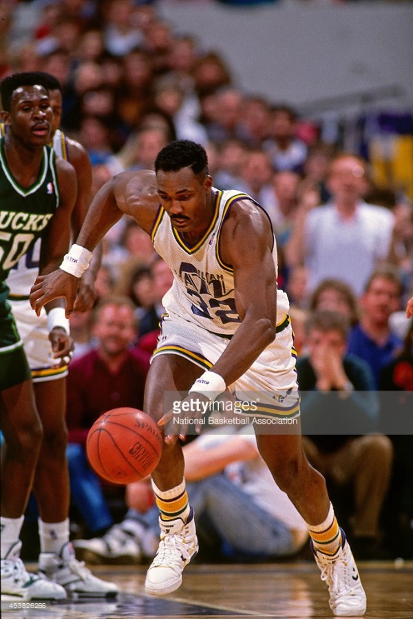 The Mailman Karl Malone Scores 61 Points in 33 Minutes
