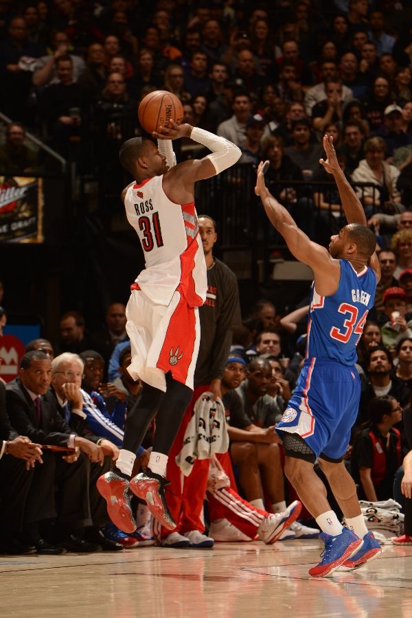 Terrence Ross jumper in Nike Air Flightposite Exposed