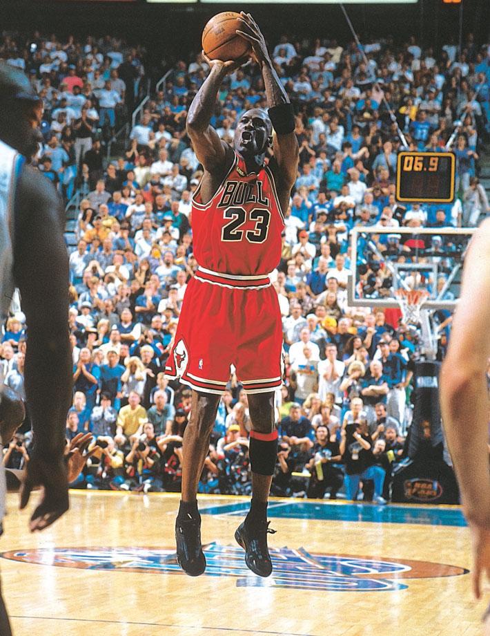 Michael Air Jordan Photos - The Last Shot (2nd Retirement) in the Air Jordan 14 "Last Shot"