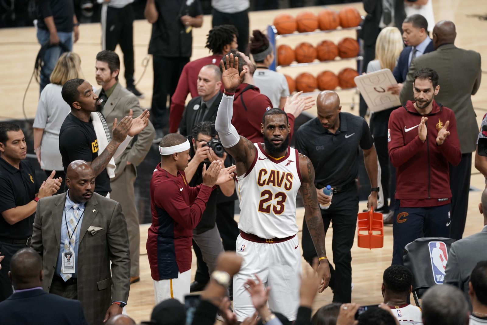 TISH: 30k Bron Bron Special