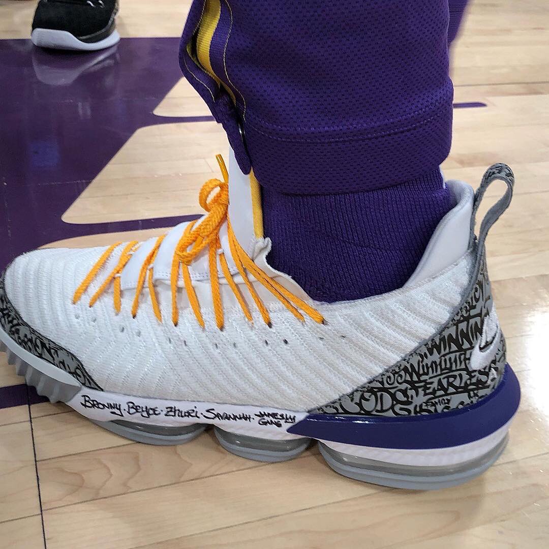 Sample Sunday: LeBron x Kobe x Michael